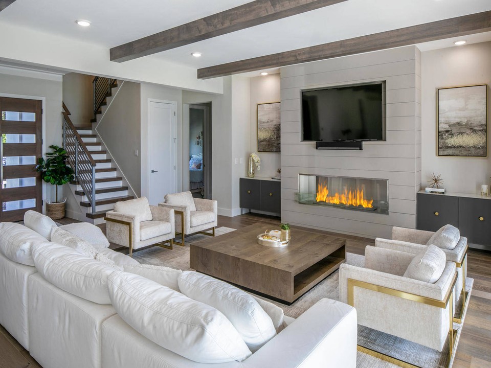 Modern style Living room design by living room interior designer