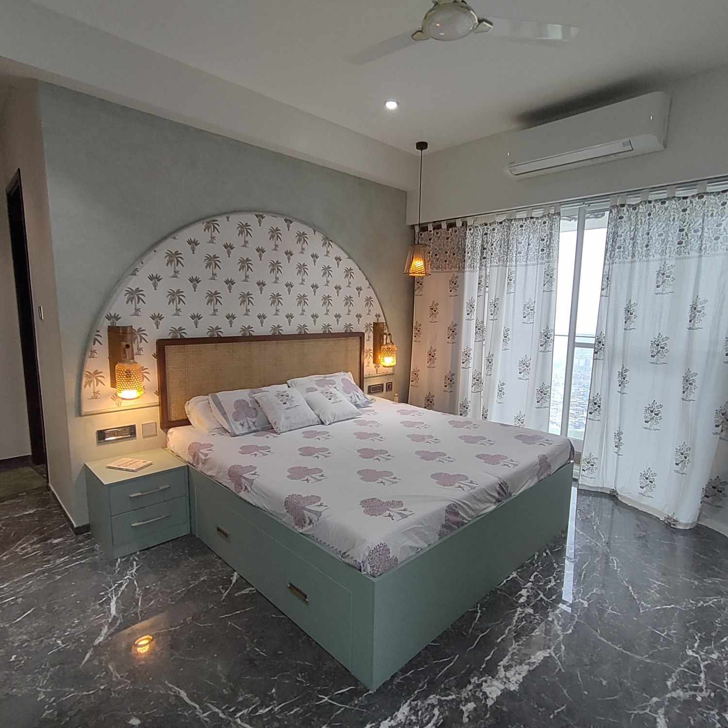 Stylish and Modern Interior Bedroom Design