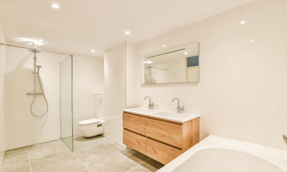 Innovative Ideas To Modernize Your Small Bathroom Designs